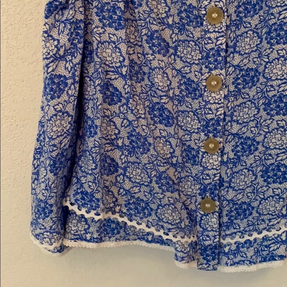 Free People | Blue Flower Print Crop Top - Picture 3 of 5